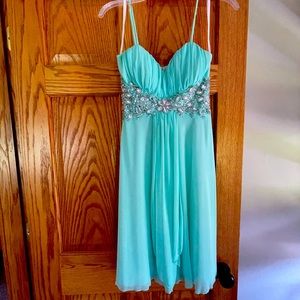 prom/wedding guest dress